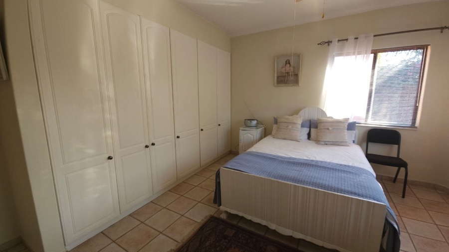 4 Bedroom Property for Sale in Ifafi North West